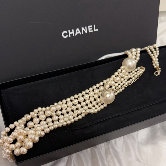 Chanel CC Logo Pearl Long Necklace - Picture 5 of 7